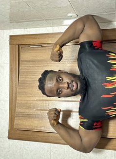 Huge Bbc - Acompañantes masculino in Doha Photo 1 of 8