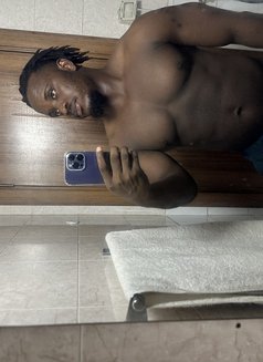 Huge Bbc - Acompañantes masculino in Doha Photo 6 of 8