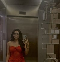 HUGE COCK Asha - Acompañantes transexual in Manila