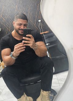 Huge Cock - Male escort in Beirut Photo 1 of 6