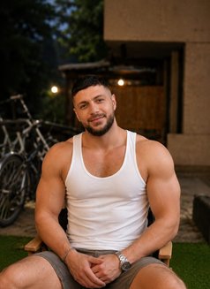 Huge Cock - Male escort in Beirut Photo 4 of 6