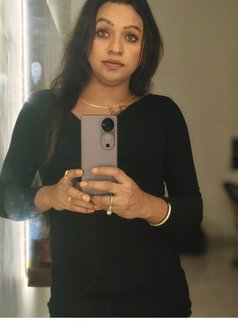 Huge Cock Mimi in Town - Acompañantes transexual in Bangalore Photo 7 of 15