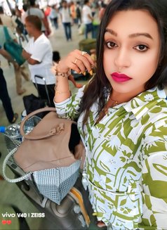Huge Cock Mimi in Town - Acompañantes transexual in Bangalore Photo 8 of 15