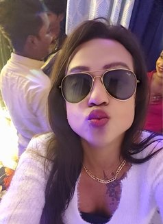 Huge Cock Mimi in Town - Acompañantes transexual in Bangalore Photo 9 of 15