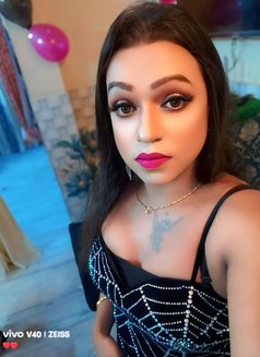 Huge Cock Mimi in Town - Acompañantes transexual in Bangalore Photo 12 of 15