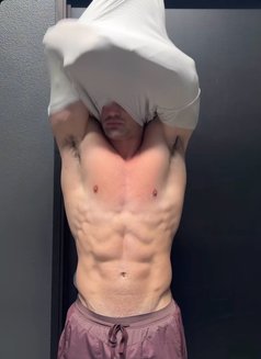 Huge Handsome Xxxl - Male escort in México DF Photo 12 of 14