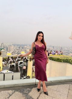 HugeCock Cam Show Meet - Transsexual escort in Makati City Photo 30 of 30