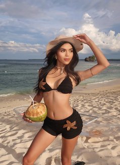 Hugecock Goddess Sabrina - Transsexual escort in Hong Kong Photo 13 of 30