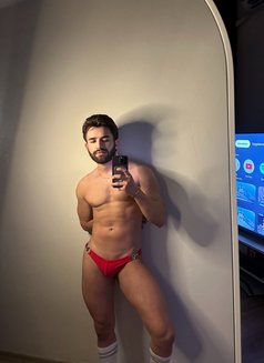 Hugecockxxl - Male escort in Ankara Photo 26 of 26