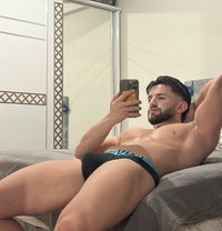 Hugecockxxl - Male escort in İstanbul