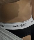 HugeVTpinoy - masseur in Abu Dhabi Photo 5 of 6