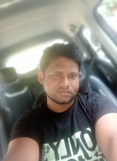 Hulk - Male adult performer in Hyderabad Photo 1 of 2