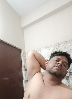 Hulk - Male adult performer in Hyderabad Photo 3 of 4