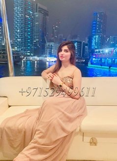 Humasha - escort in Dubai Photo 8 of 9