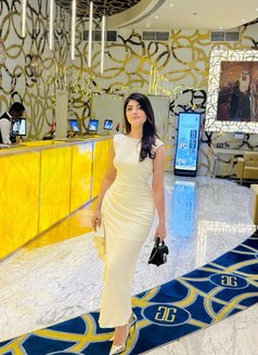 Humasha - puta in Dubai Photo 1 of 5