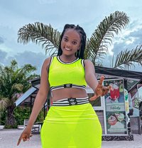 humble - Male escort in Guangzhou Photo 2 of 3