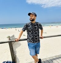 Humi - Male escort in Lisbon