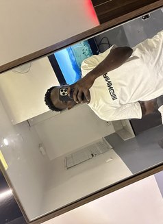 Oluwasegun - Acompañantes masculino in Lagos, Nigeria Photo 1 of 2