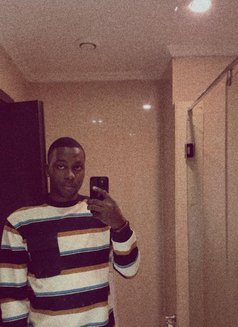 Hung Bbc - Male escort in Accra Photo 2 of 5