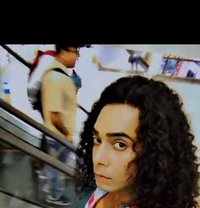 Hung Boy 22cms - Male escort in Dubai