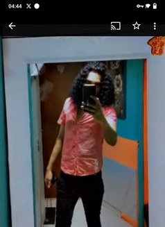 Hung Boy 22cms - Male escort in Dubai Photo 4 of 11