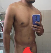 Hung Boytoy - Male escort in Colombo