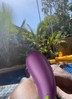 Hung Prince Lj 🇺🇸 - Male escort in Berlin Photo 11 of 11