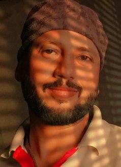 Hungry Wolf - Male escort in Meerut Photo 2 of 3