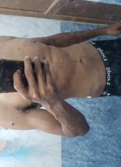 Hunk Boy - Male escort in Colombo Photo 4 of 5
