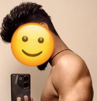 Hunk for women/couple - Male escort in Chandigarh
