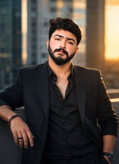 Hunk Man - Acompañantes masculino in Ahmedabad Photo 2 of 3