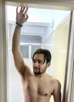 Hunky - Male escort in Dubai Photo 1 of 4