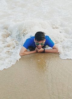 Hunny Bunny - Male escort in Kolkata Photo 4 of 11