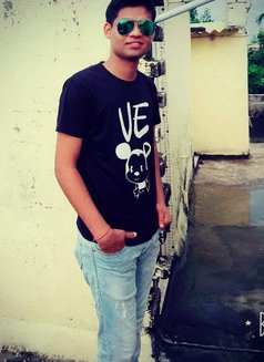 Hunny Bunny - Male escort in Kolkata Photo 11 of 11