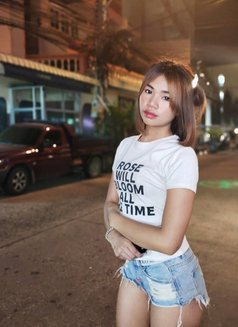 Hunny - escort in Pattaya Photo 2 of 5