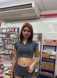 Hunny - escort in Pattaya Photo 4 of 5