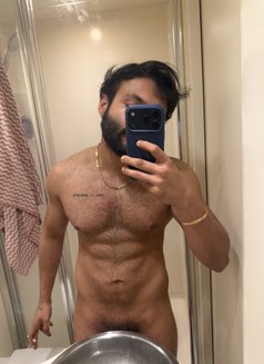 Hunter - Acompañantes masculino in Dubai Photo 2 of 3