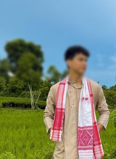 Hunter - Male escort in Guwahati Photo 2 of 2