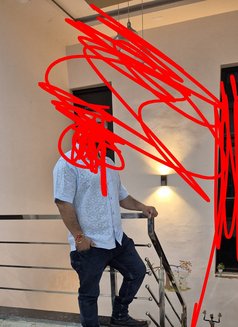 Hunter - Male escort in Jaipur Photo 3 of 5