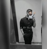 Hunter - Acompañantes masculino in New Delhi