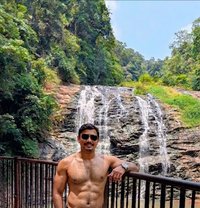 Hunter - Male escort in Thane