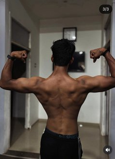 Hunter Moore - Male escort in Ahmedabad Photo 2 of 3