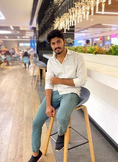 Cheapest male service (no advance) - Male escort in Mumbai Photo 8 of 8