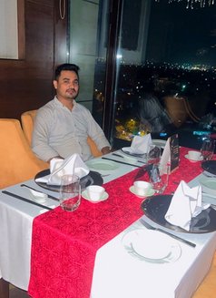 Hunter Service - Male escort in New Delhi Photo 2 of 2