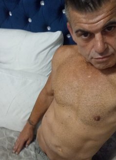 Hunter - Male escort in Johannesburg Photo 7 of 9