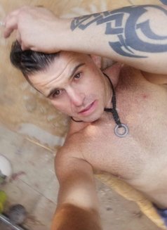 Hunter - Male escort in Johannesburg Photo 8 of 9