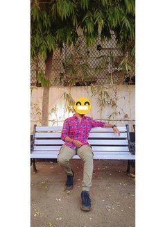 Hunterdip - Acompañantes masculino in Kolkata Photo 2 of 2