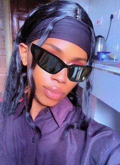 Huntrex - Transsexual escort agency in Nairobi Photo 6 of 9