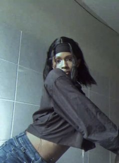 Huntrex - Transsexual escort agency in Nairobi Photo 8 of 9
