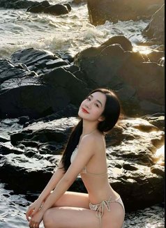 Huong Ly - escort in Hanoi Photo 3 of 4